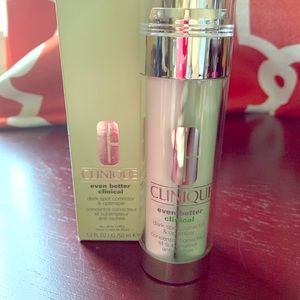 CLINIQUE Even Better Clinical Dark Spot Corrector